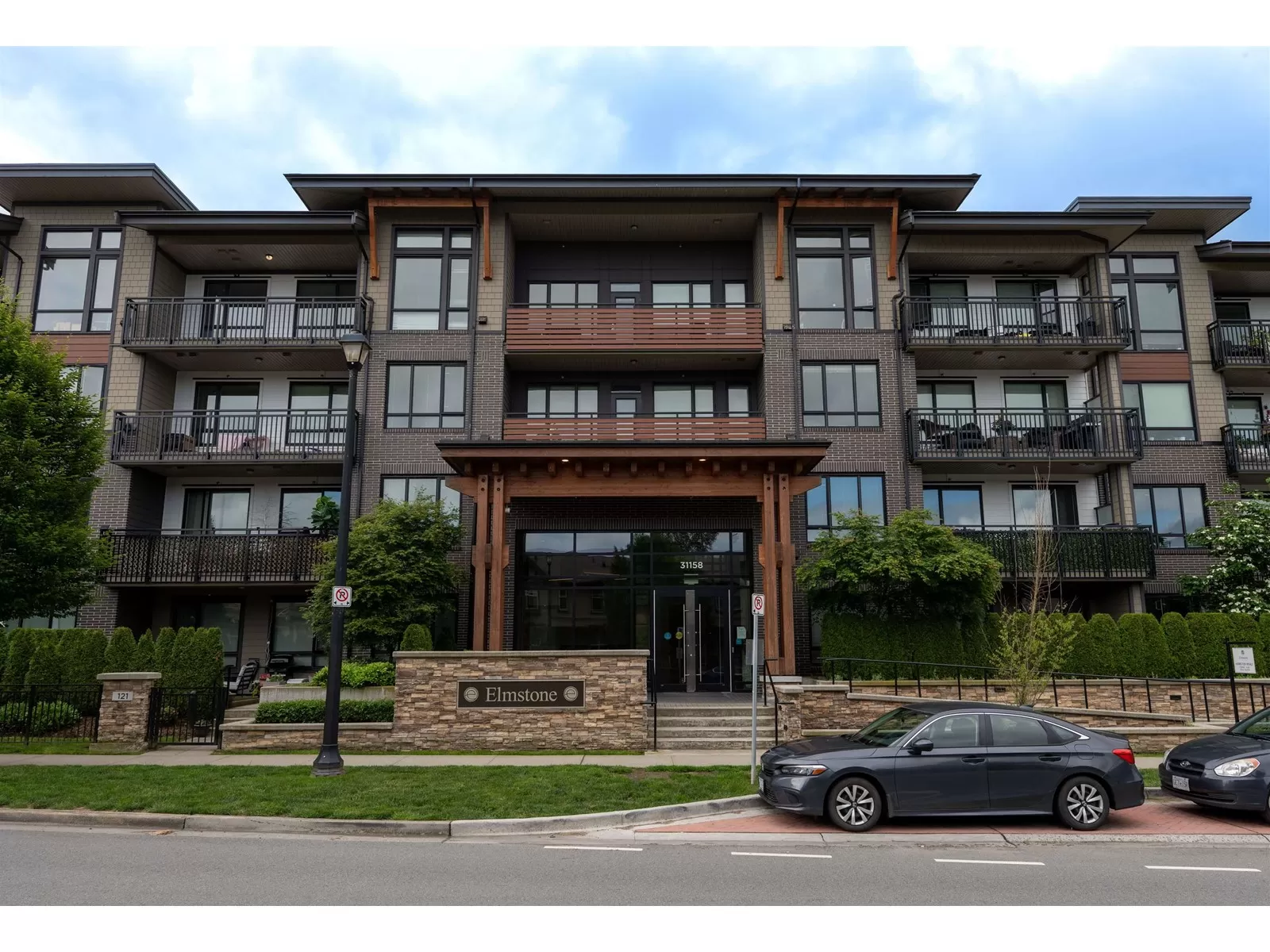 Apartment for rent: 323 31158 Westridge Place, Abbotsford, British Columbia V2T 0K5