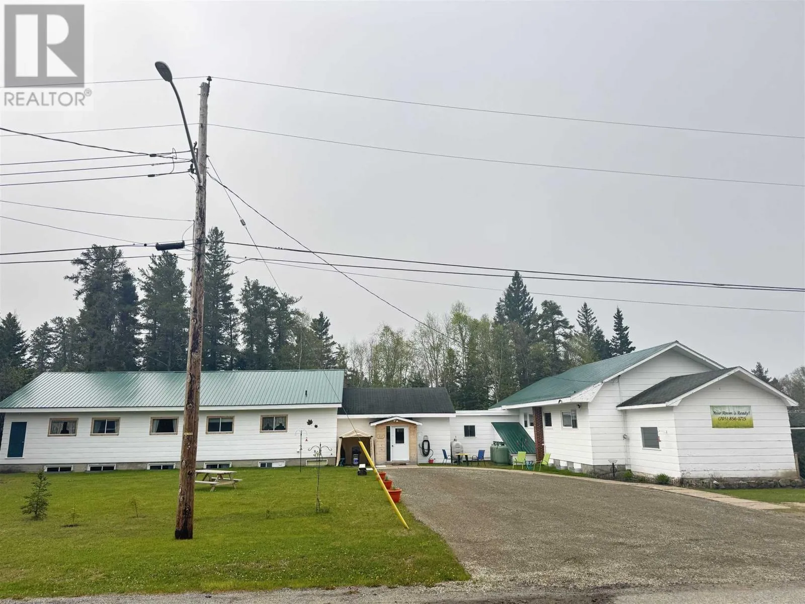 323 Hardy Ave, Wawa, Ontario P0S 1K0