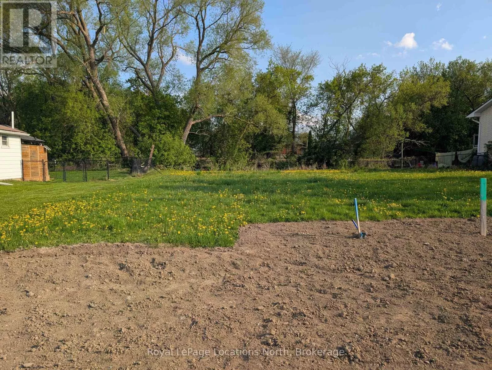 323 Sunnidale Street, Clearview, Ontario L0M 1S0