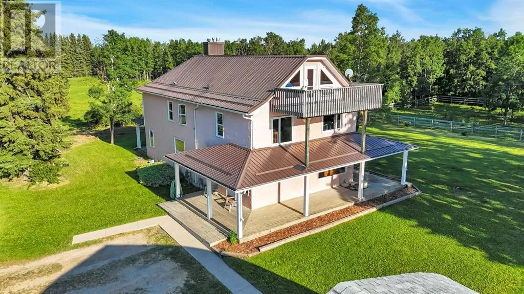 House for rent: 32328 Range Road 42, Rural Mountain View County, Alberta T0M 1X0