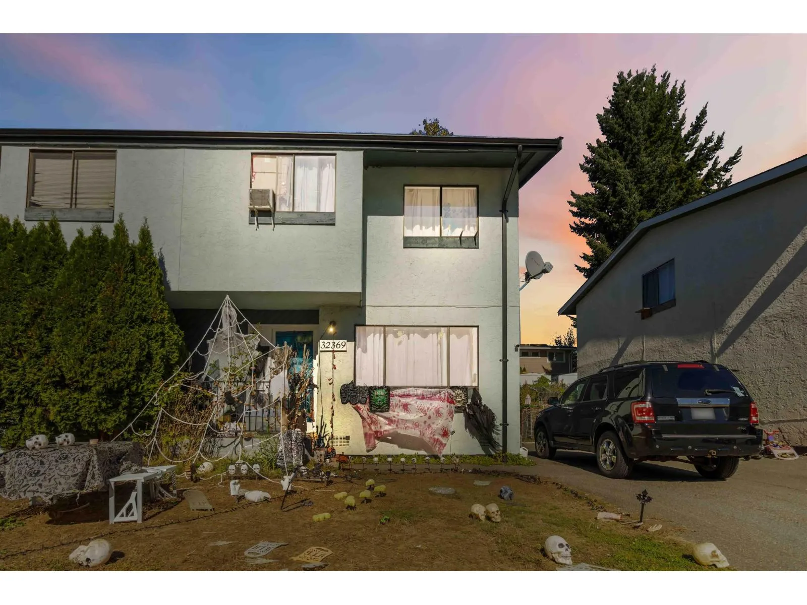 Duplex for rent: 32369 Grebe Crescent, Mission, British Columbia V2V 4Z2