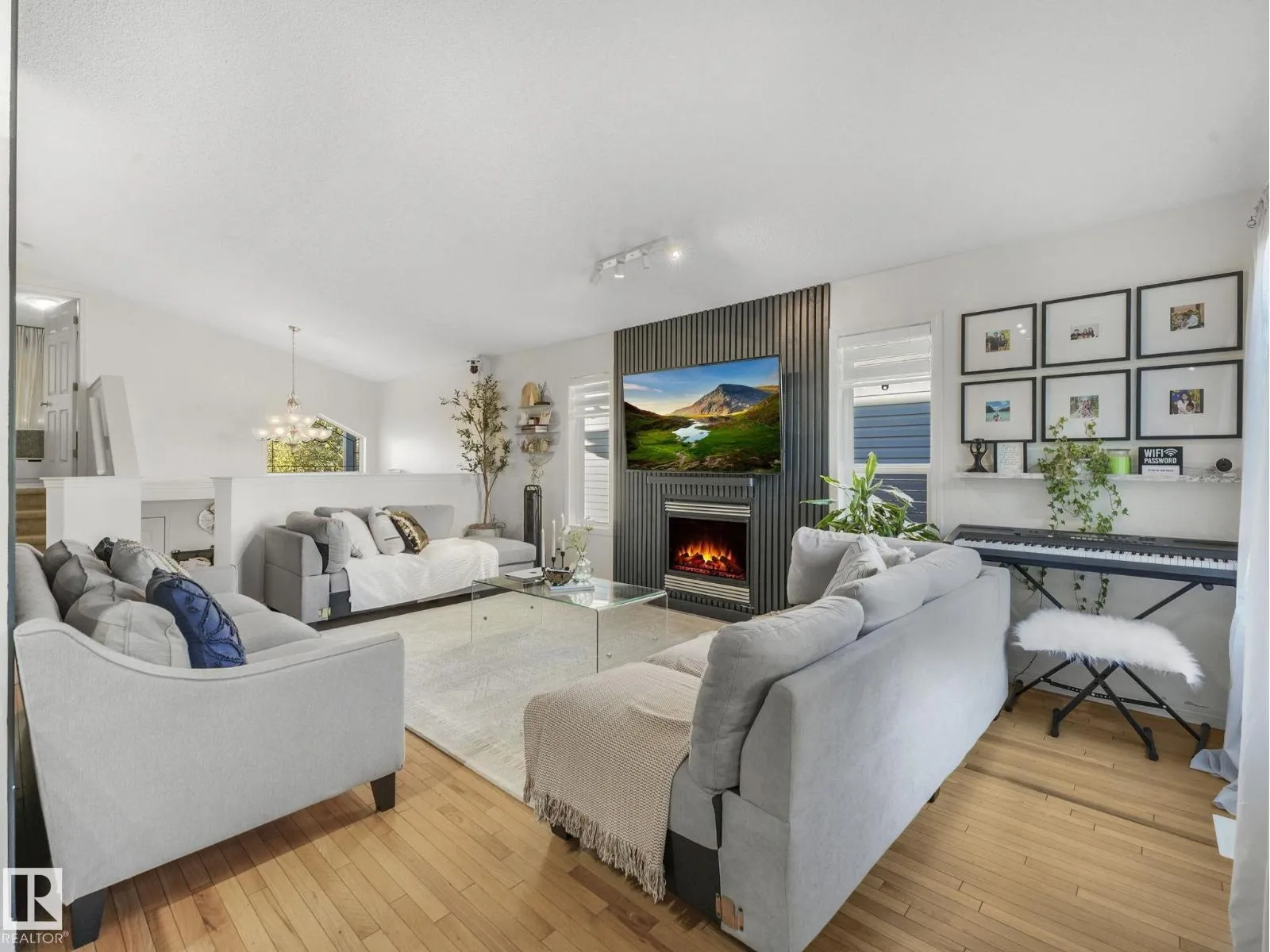 House for rent: 3239 21 St Nw, Edmonton, Alberta T6T 0A8