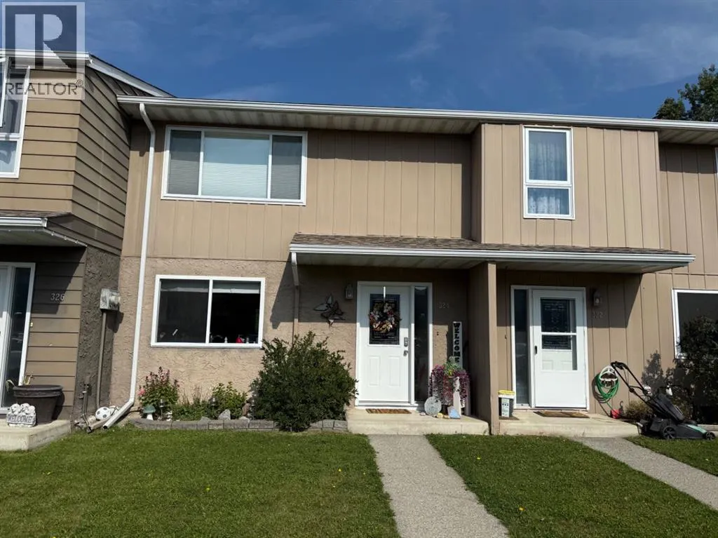 Row / Townhouse for rent: 324, 457 Collinge Road, Hinton, Alberta T7V 1K8