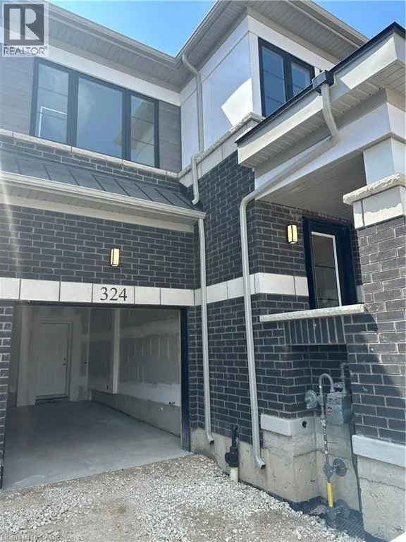Row / Townhouse for rent: 324 Bismark Drive, Cambridge, Ontario N1R 5S3
