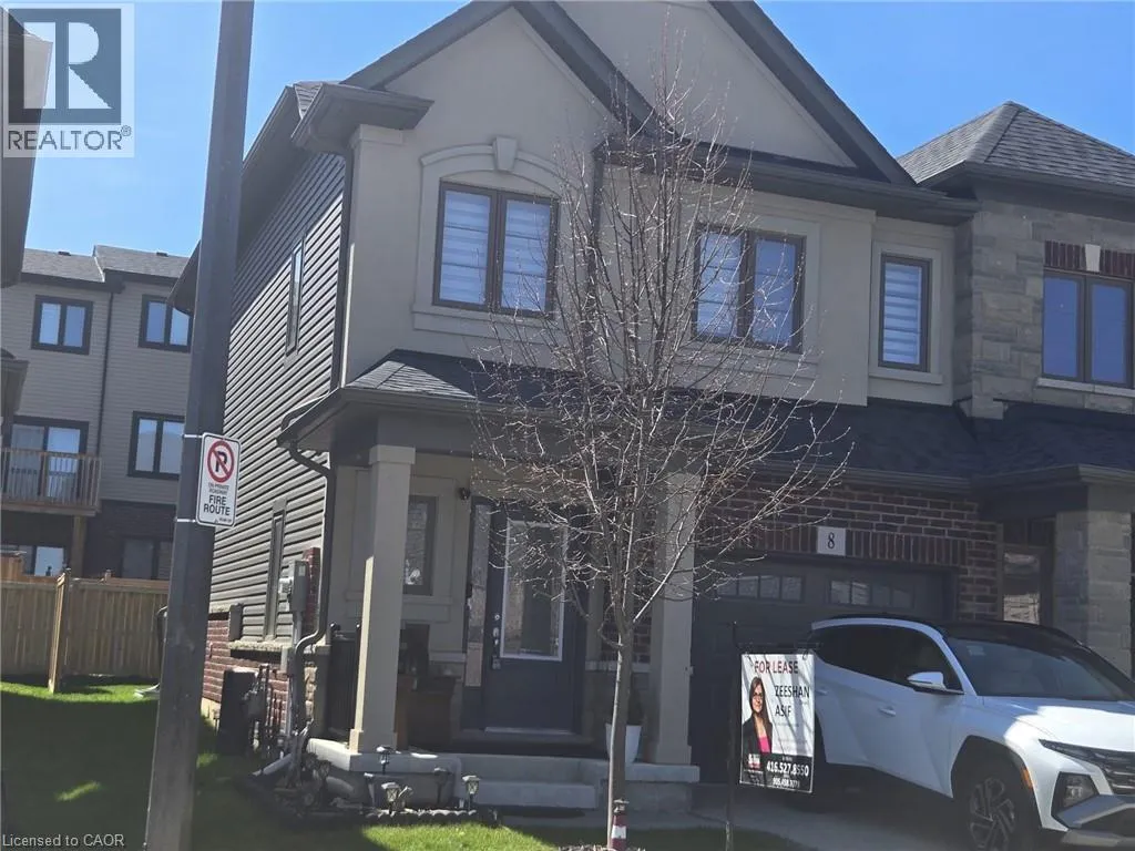 Row / Townhouse for rent: 324 Equestrian Way Unit# 8, Cambridge, Ontario N3E 0E2