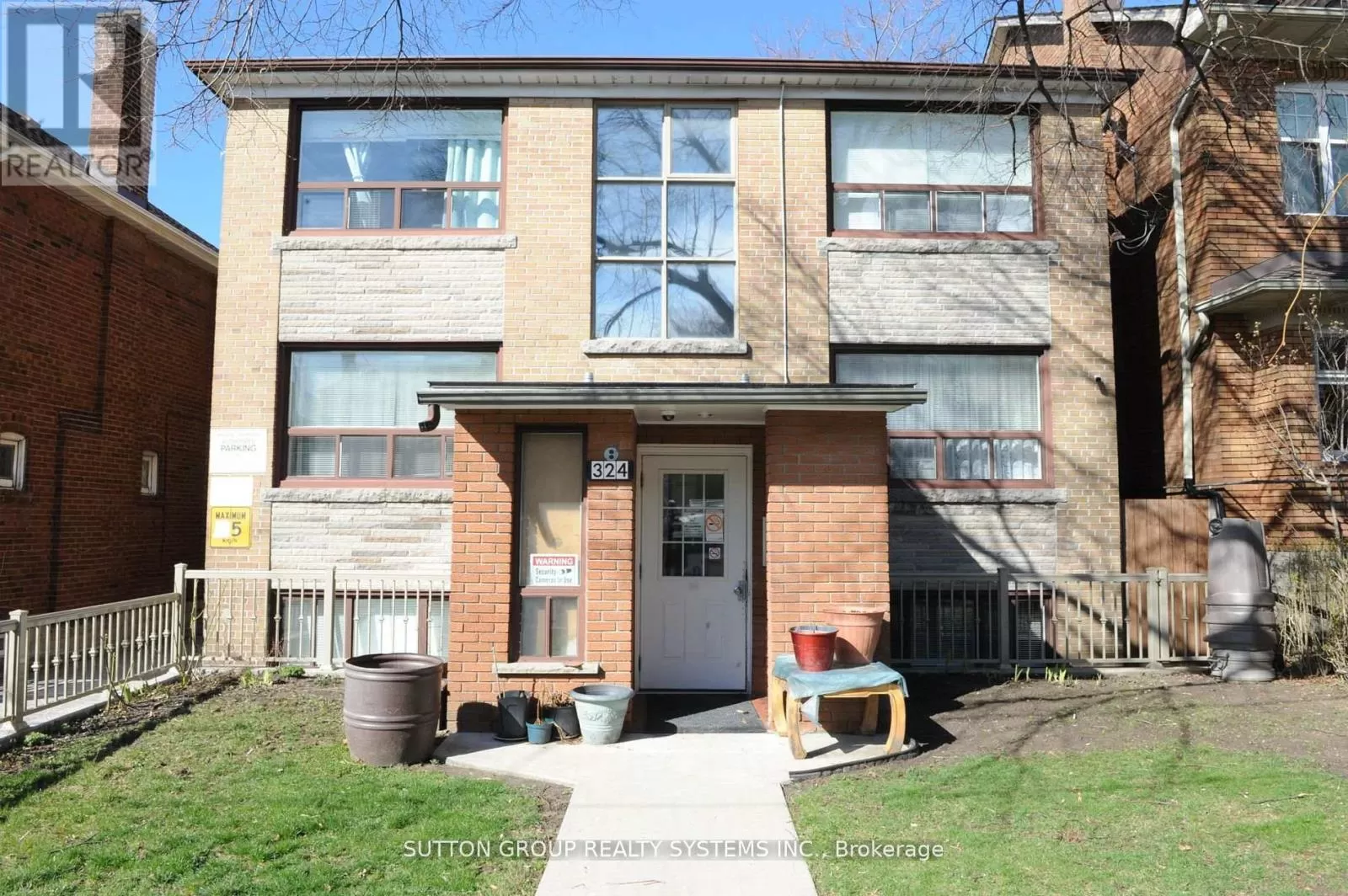 Other for rent: 324 Lauder Avenue, Toronto, Ontario M6E 3H6