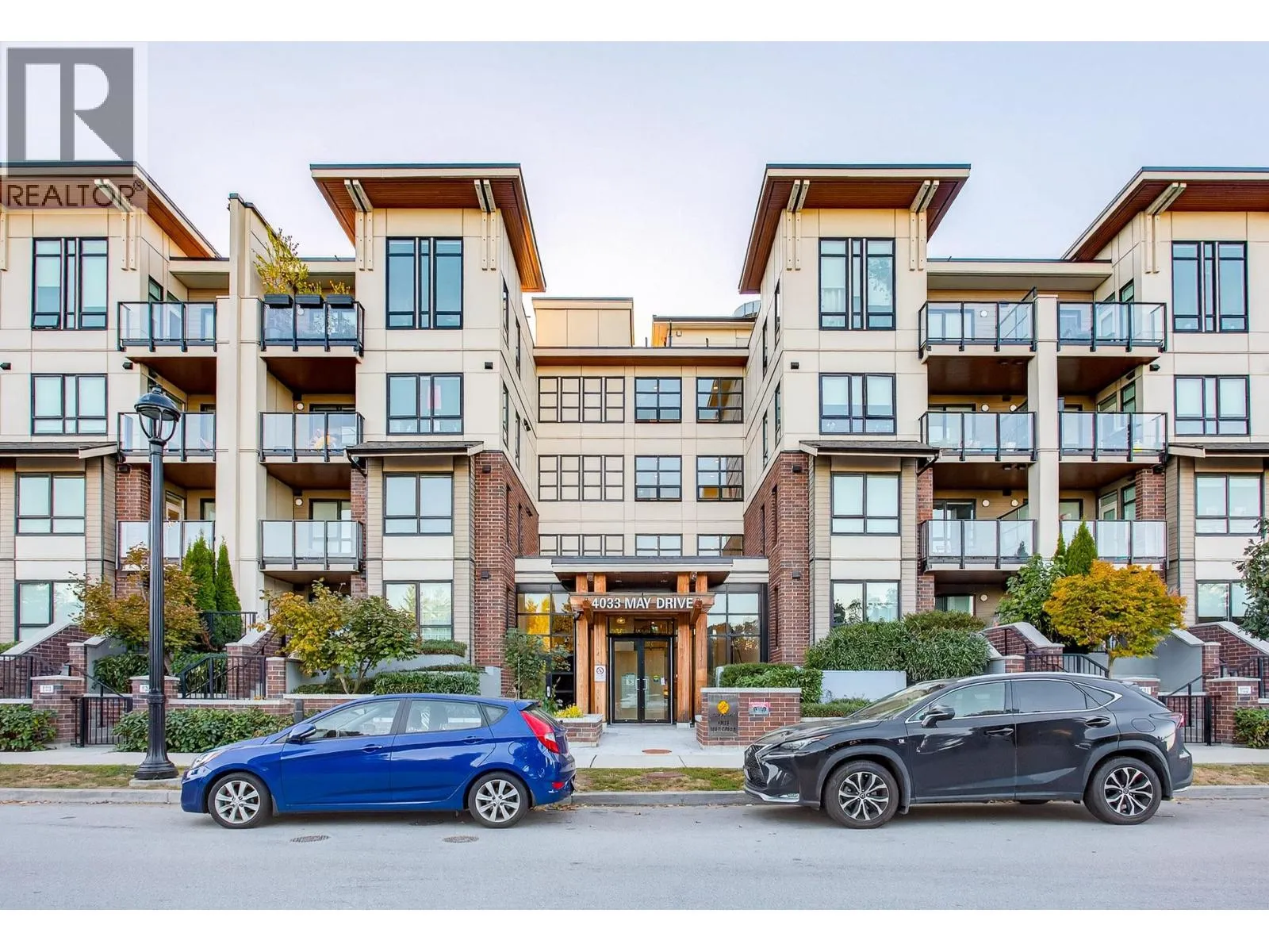 Apartment for rent: 325 4033 May Drive, Richmond, British Columbia V6X 0T3