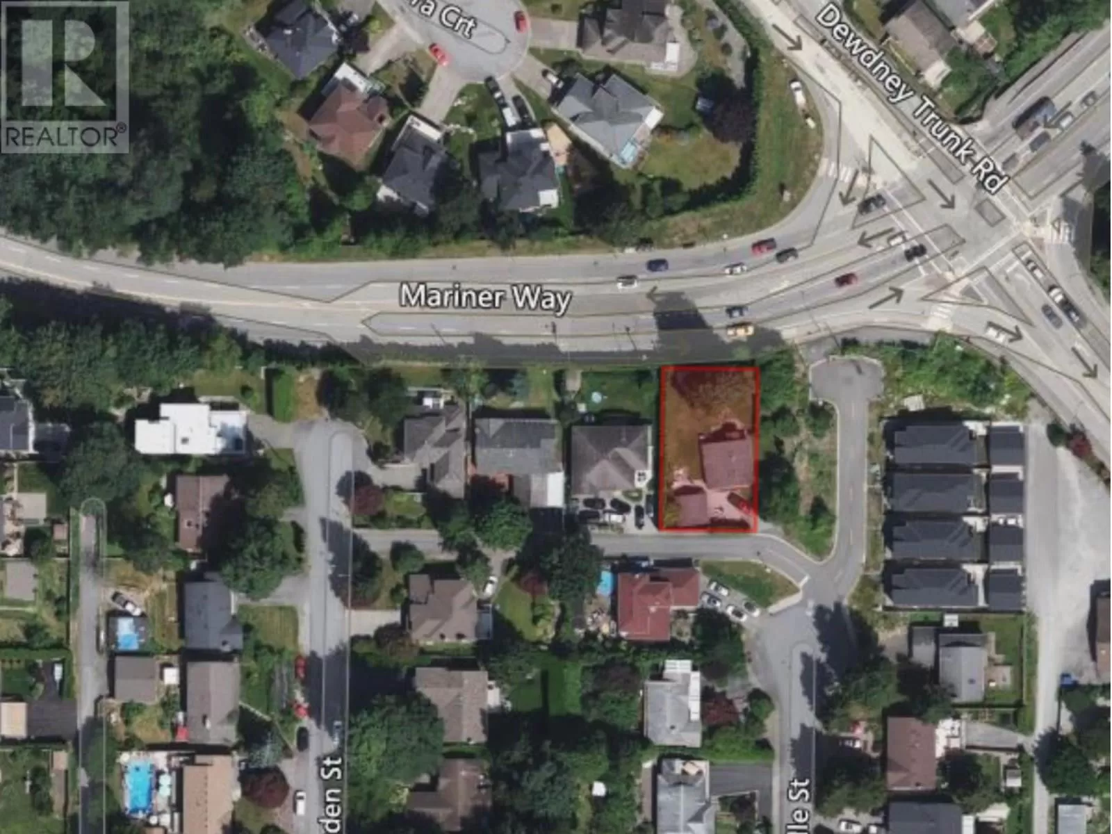 House for rent: 3252 Mariner Way, Coquitlam, British Columbia V3C 2M4