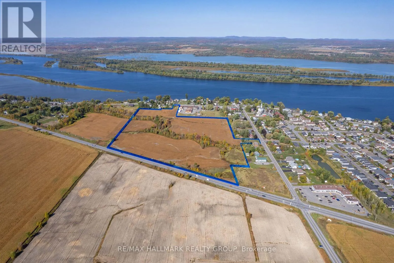 Multi-Family for rent: 3256 Principale Street, Clarence-Rockland, Ontario K0A 3K0