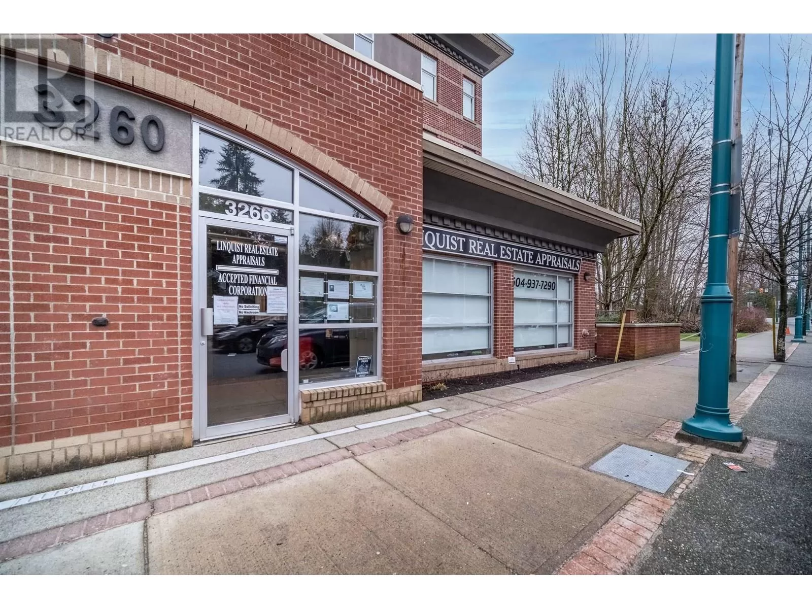 3266 St Johns Street, Port Moody, British Columbia V3H 0B9