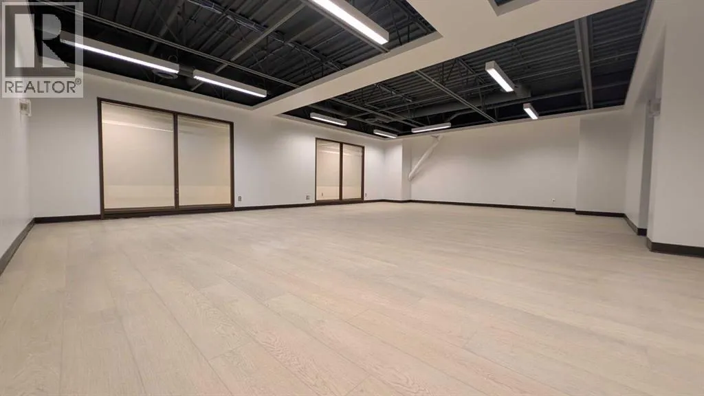 Offices for rent: 327 41 Avenue Ne, Calgary, Alberta T2E 2N4