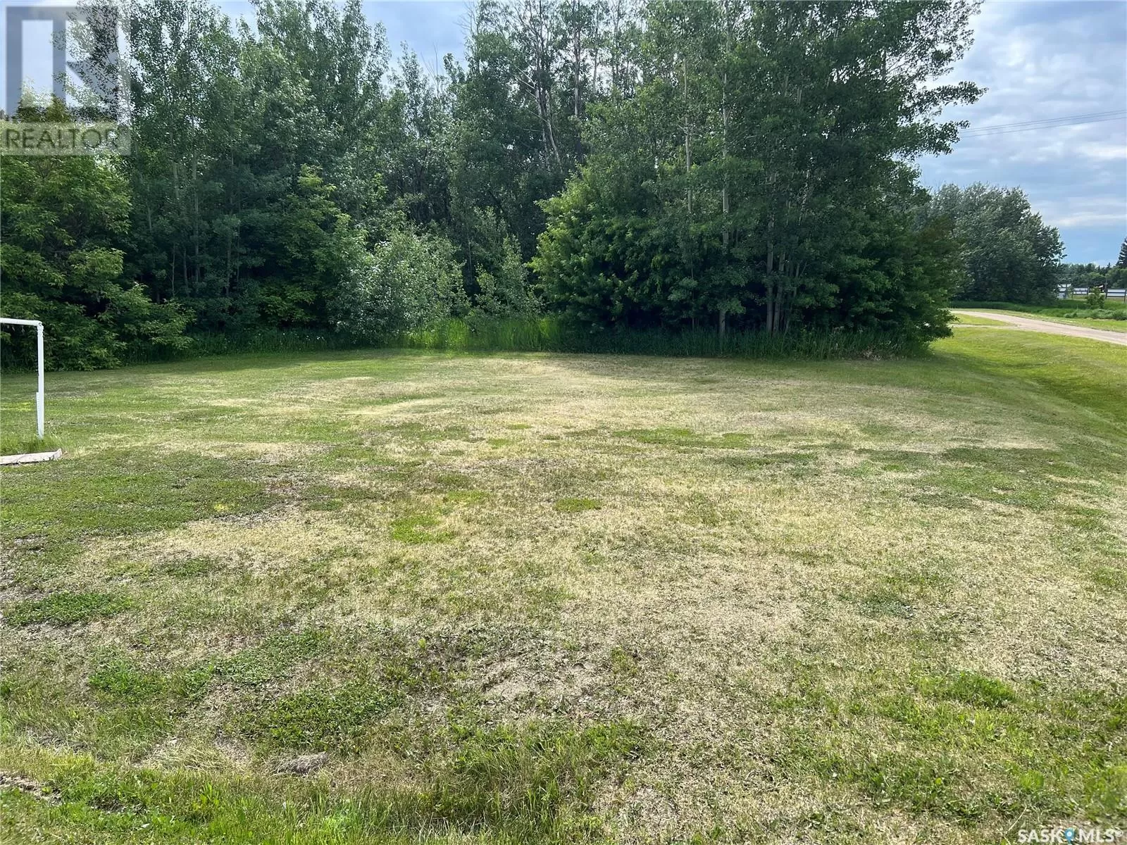 Unknown for rent: 327 Windsor Avenue, Porcupine Plain, Saskatchewan S0E 1H0