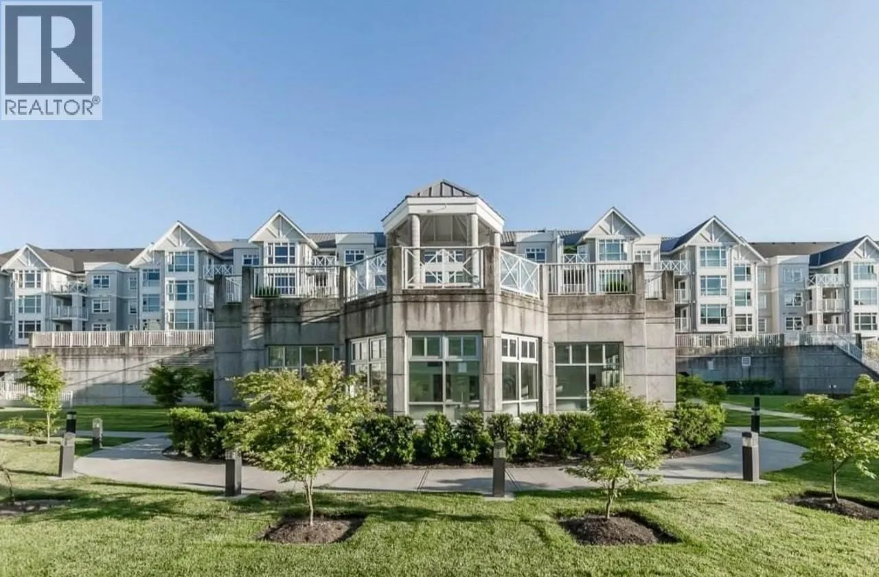 Apartment for rent: 328 3122 Saint Johns Street, Port Moody, British Columbia V3H 5C8