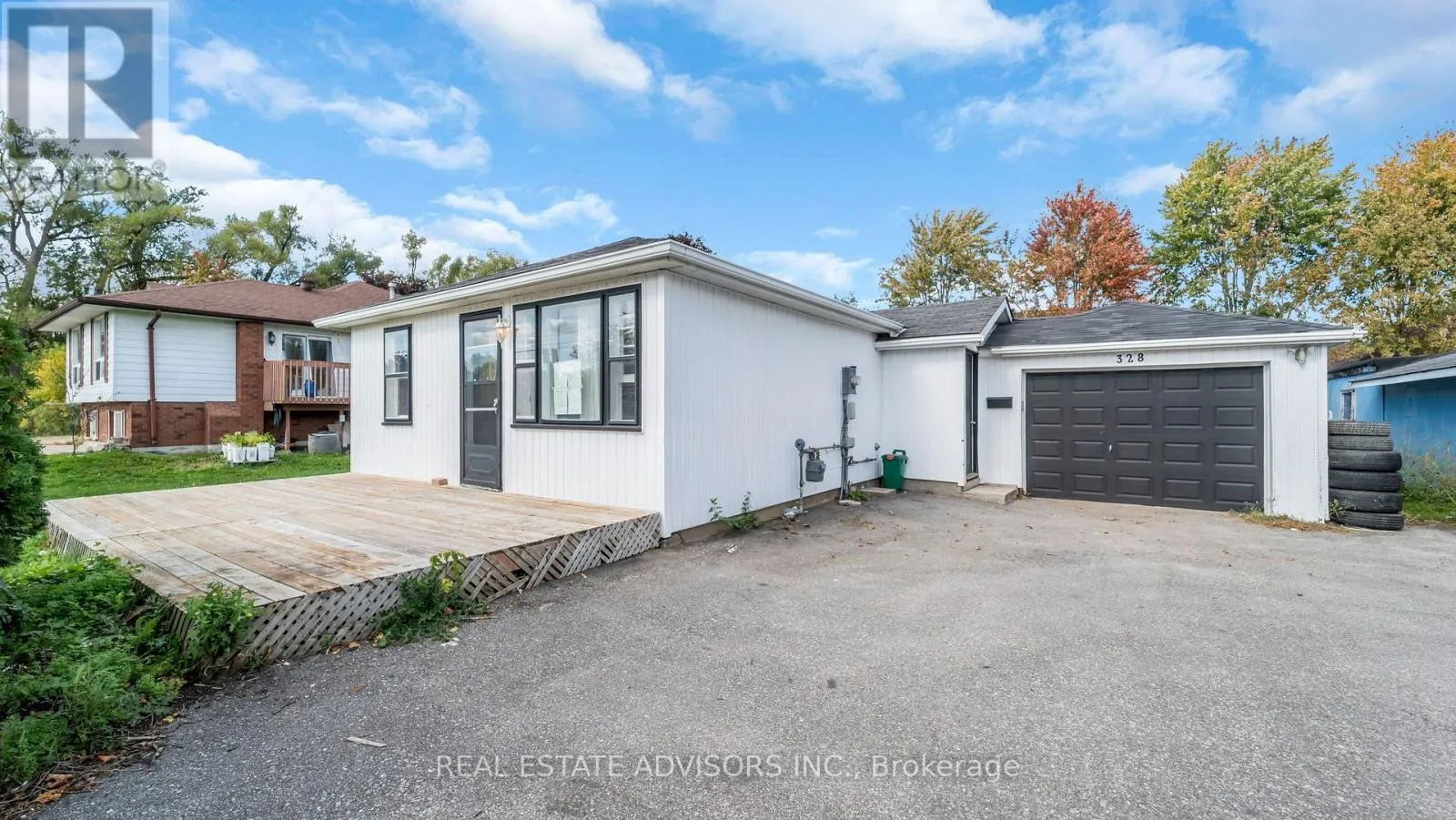 House for rent: 328 Little Avenue, Barrie, Ontario L4N 2Z6