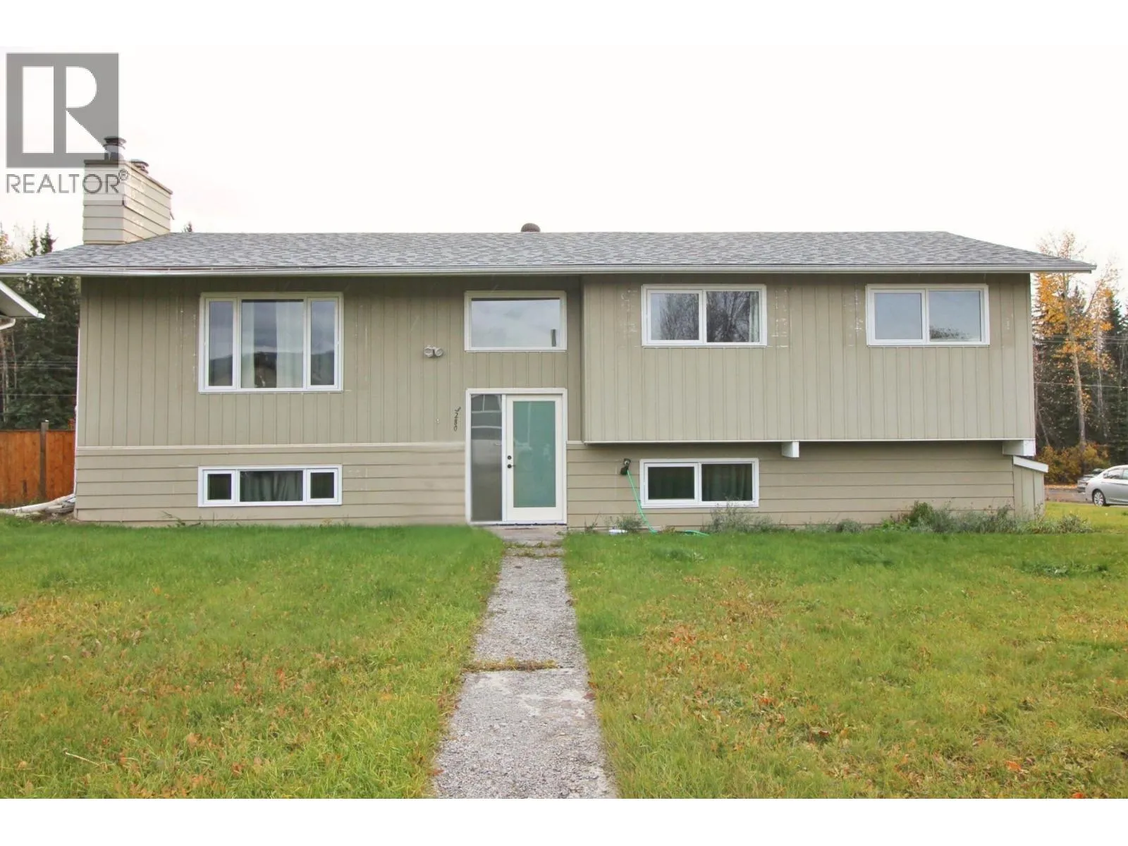 House for rent: 3280 Jewel Road, Houston, British Columbia V0J 1Z0