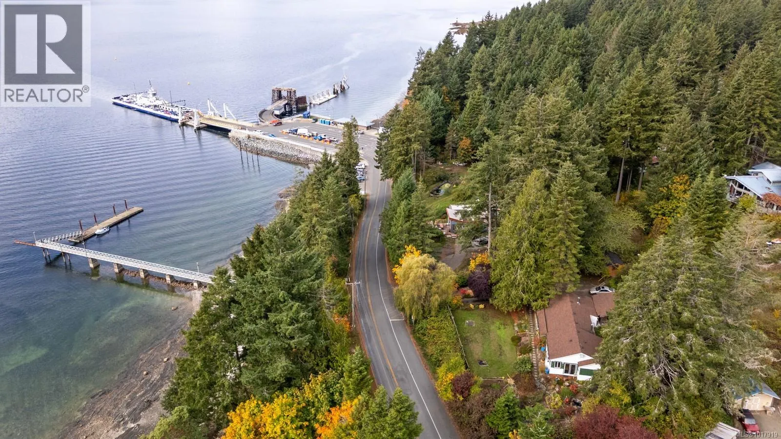 House for rent: 3296 Denman Rd, Denman Island, British Columbia V0R 1T0