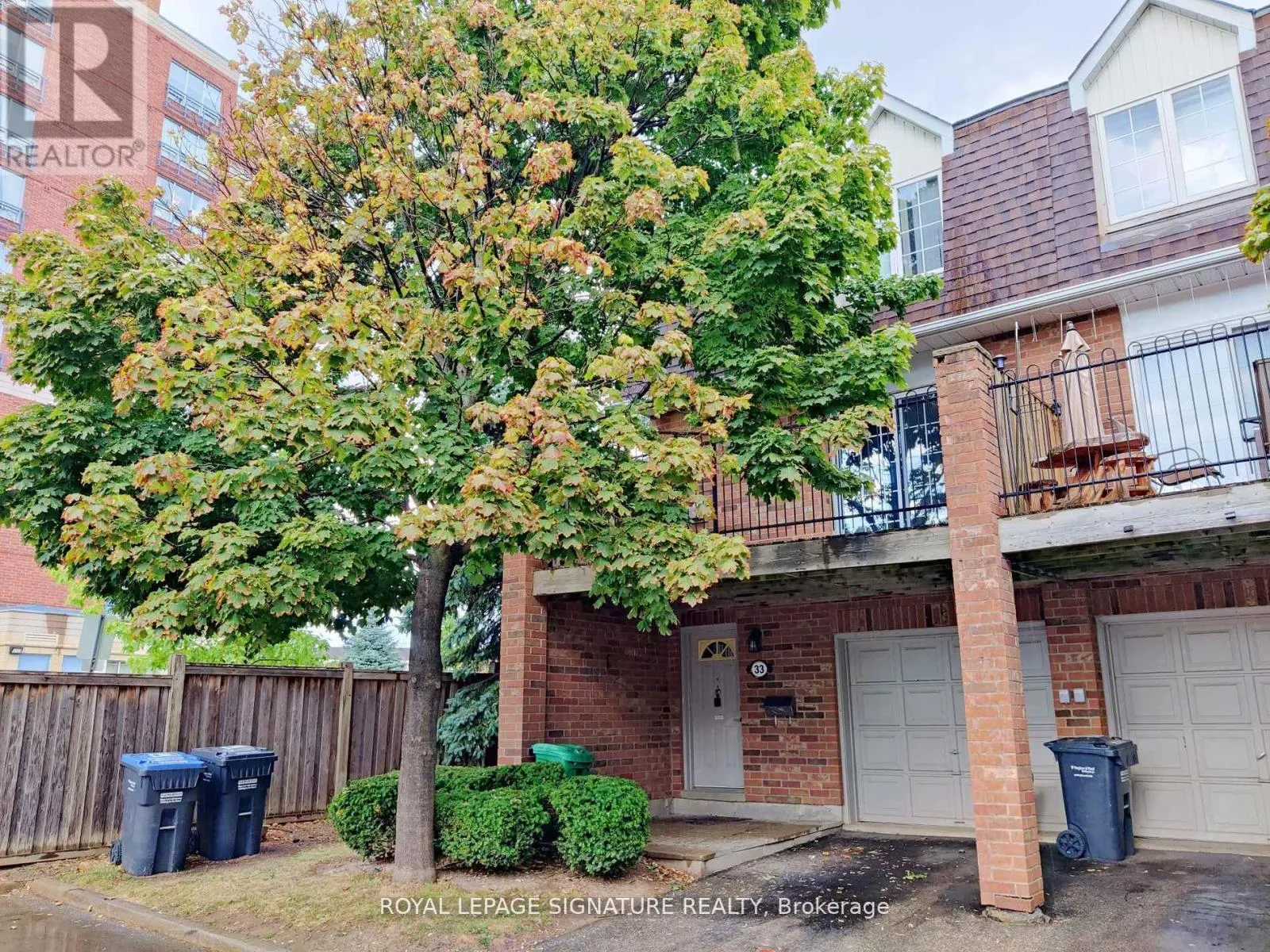 Row / Townhouse for rent: 33 - 1525 South Parade Court, Mississauga, Ontario L5M 6E9