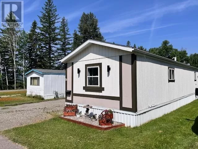 Manufactured Home/Mobile for rent: 33 3656 Hilborn Road, Quesnel, British Columbia V2J 3P7