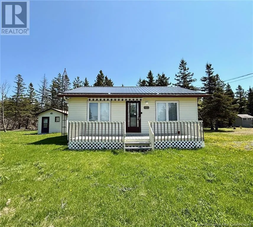 House for rent: 33 AllÃ©e Des Vacanciers, Pointe-Canot, New Brunswick E8T 5S1