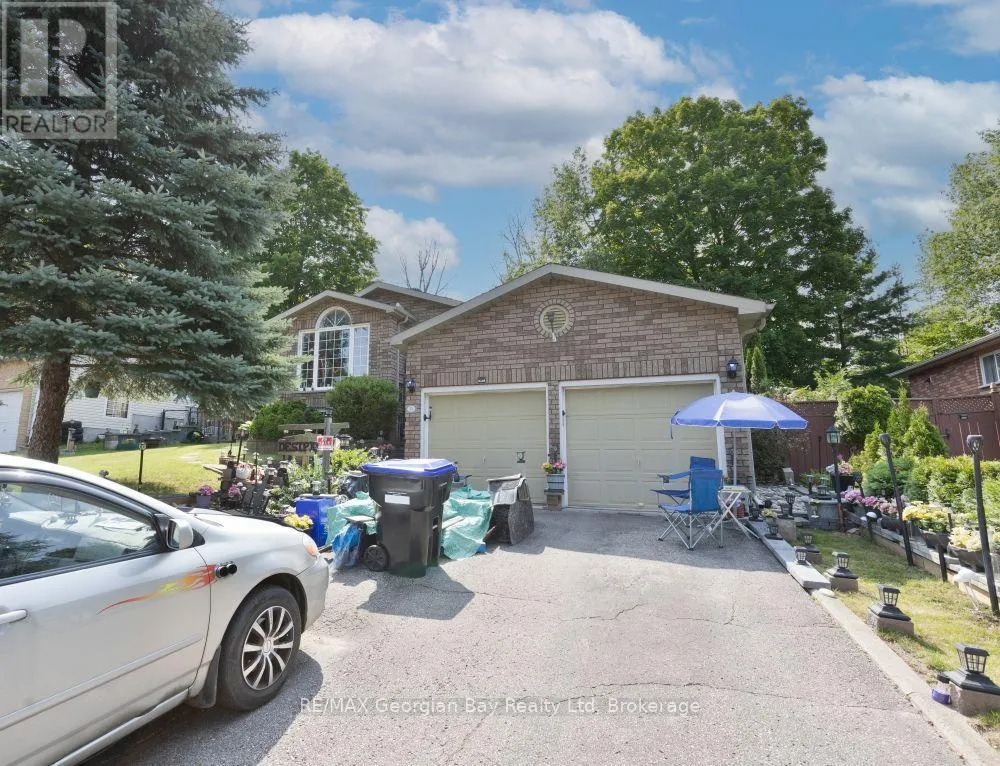 House for rent: 33 Anderson Crescent, Tay, Ontario L0K 2A0