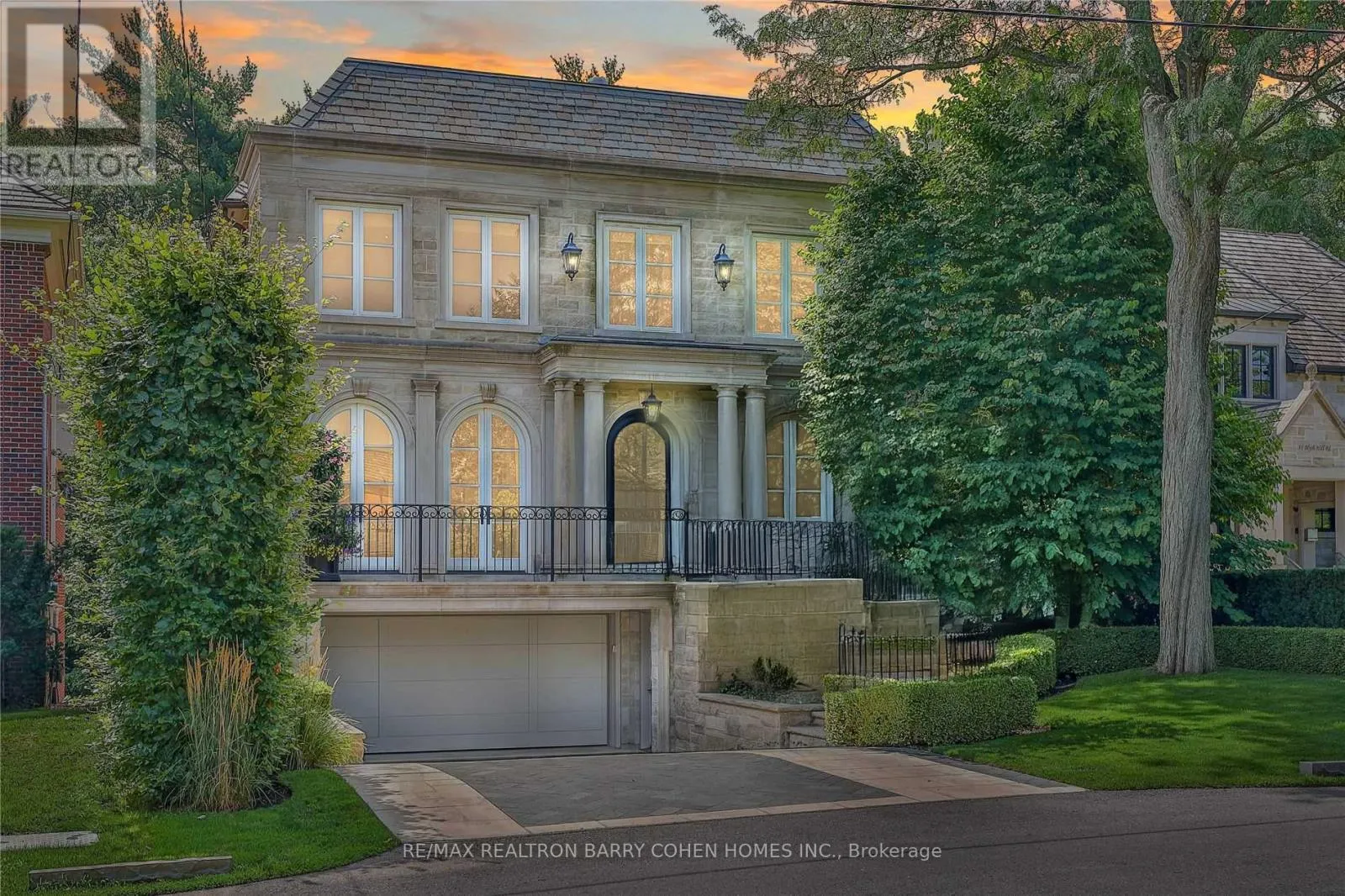 House for rent: 33 Blyth Hill Road, Toronto, Ontario M4N 3L6