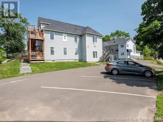 Triplex for rent: 33 Braemar, Moncton, New Brunswick E1A 3S7