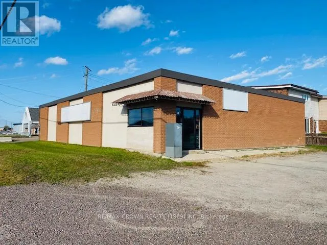 33 Brunelle Road N, Kapuskasing, Ontario P5N 2M1