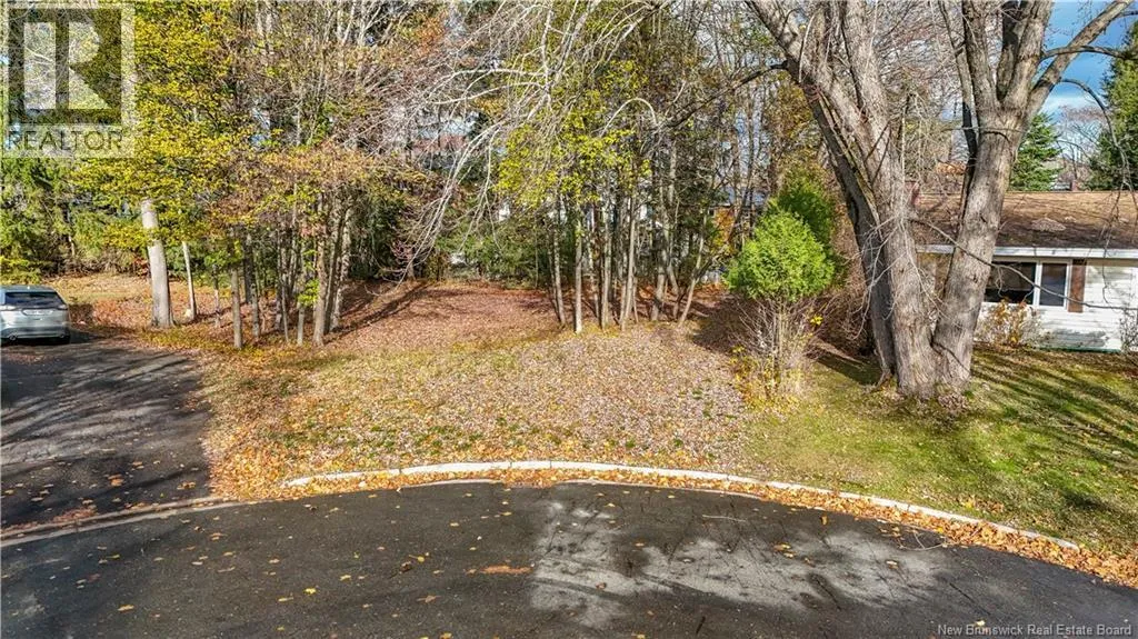 33 Burse Court, Fredericton, New Brunswick E3A 3C7