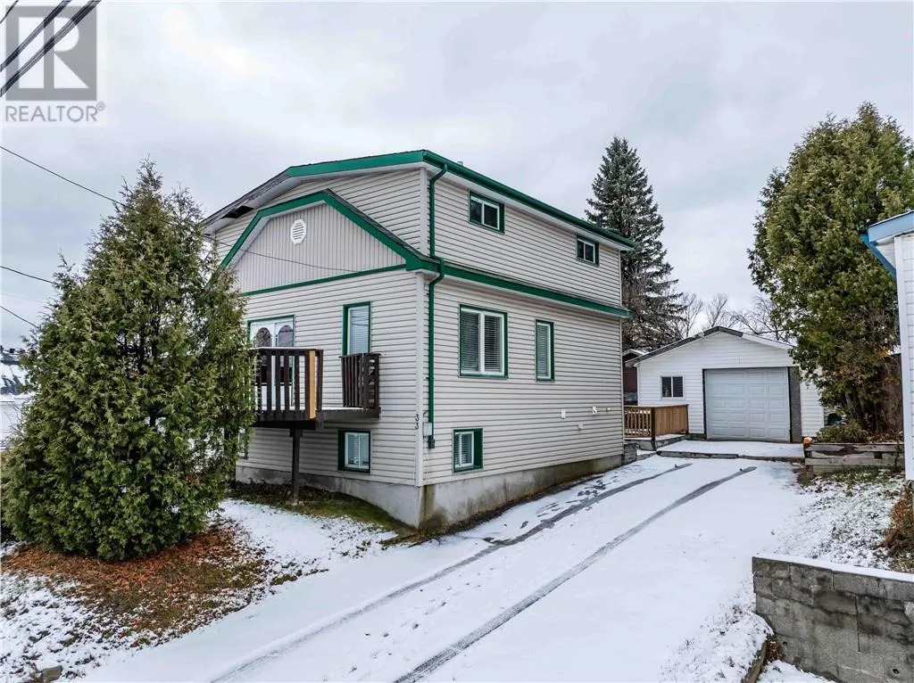 House for rent: 33 Church, Garson, Ontario P3L 1E7