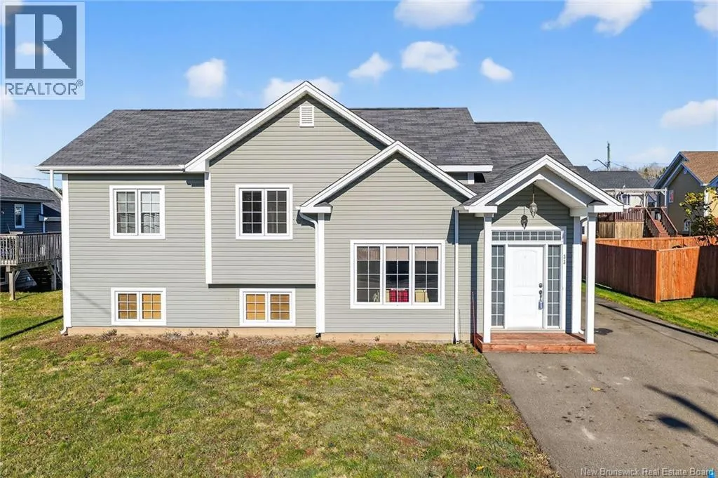 33 Cumberland, Moncton, New Brunswick E1G 0Z9