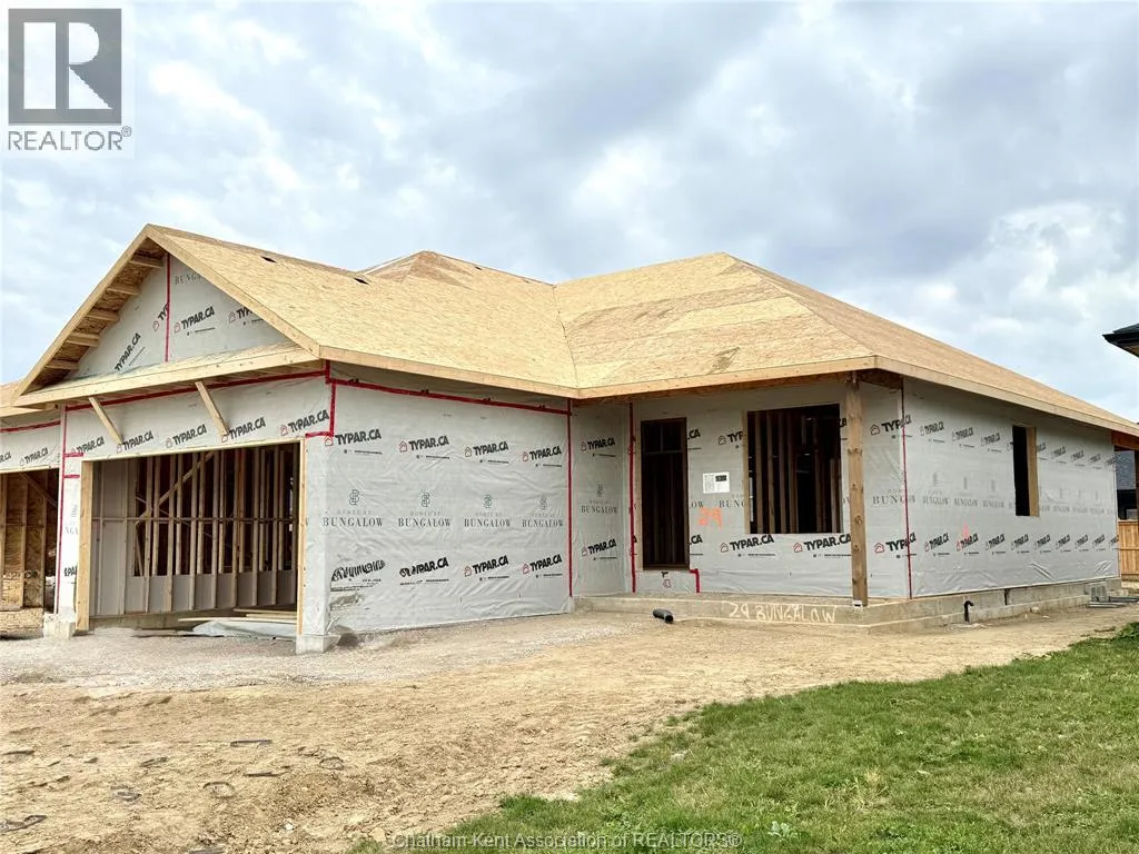 House for rent: 33 Duskridge Road, Chatham, Ontario N7L 0G7