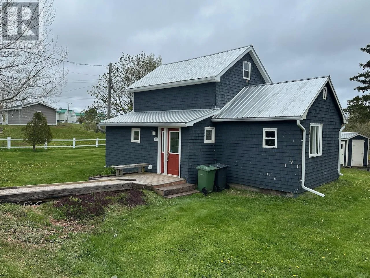 House for rent: 33 Knights Avenue, Souris, Prince Edward Island C0A 2B0