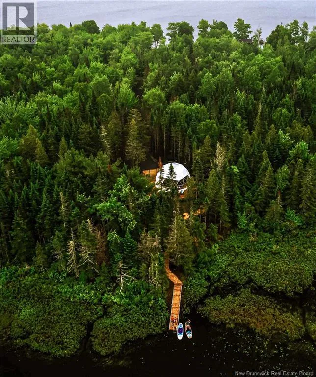 33 Loon Lane, Lake George, New Brunswick E6K 3J1