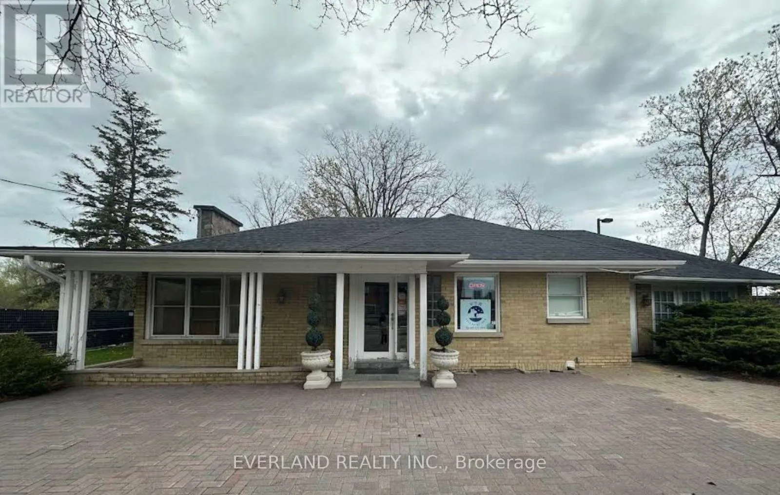 33 Main Street, Markham, Ontario L3R 2E5