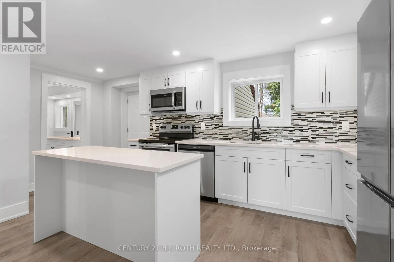 House for rent: 33 Minnesota Street, Collingwood, Ontario L9Y 3S2