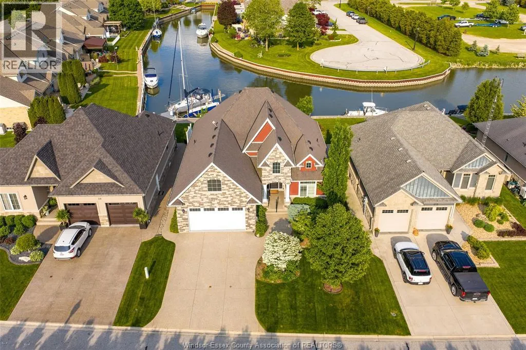 House for rent: 33 Montego Bay Crescent, Kingsville, Ontario N9Y 4E7