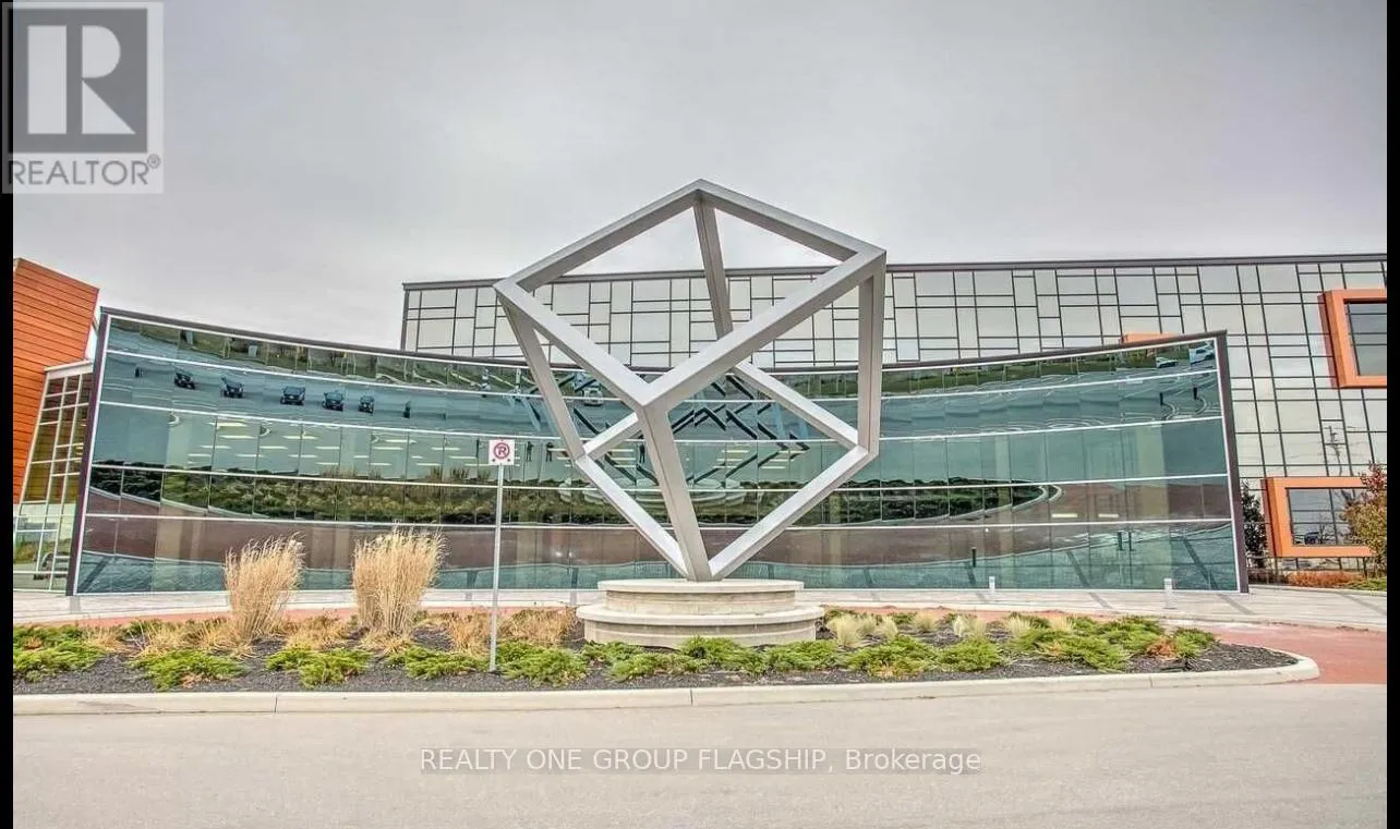 330 - 7250 Keele Street, Vaughan, Ontario L4K 1Z8