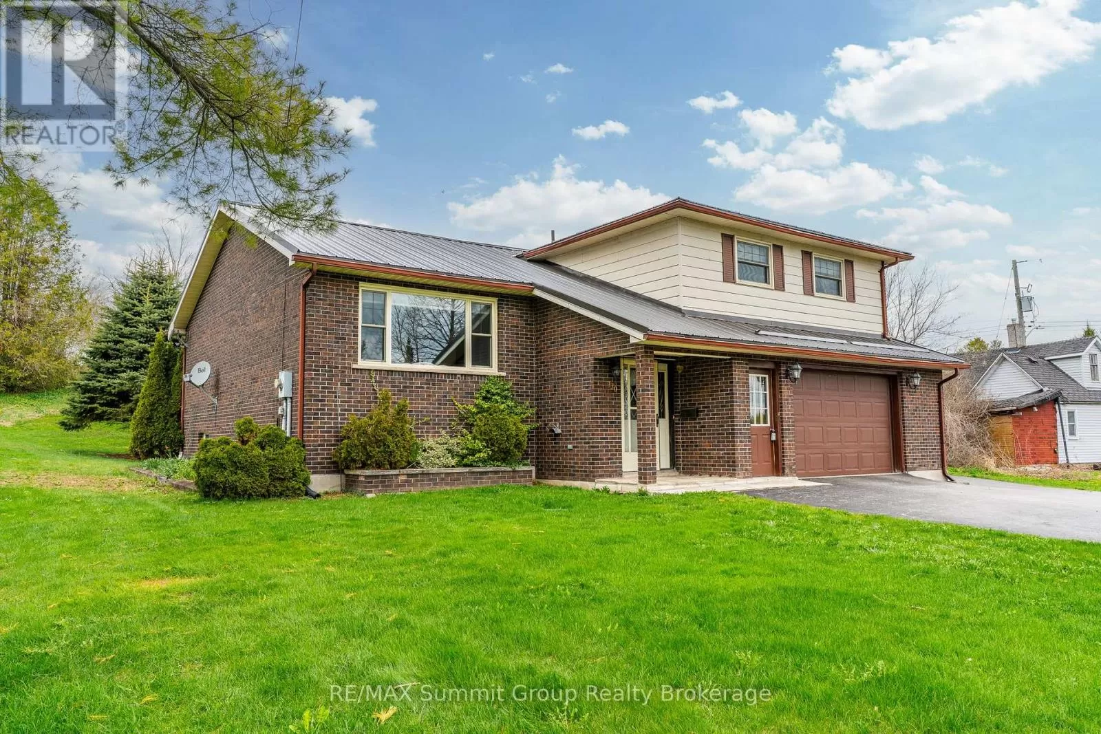 House for rent: 330 Mill Bridge Road, Grey Highlands, Ontario N0C 1C0