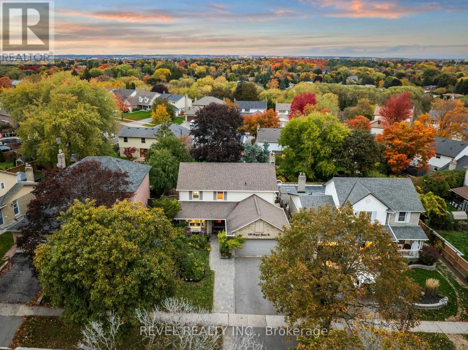 House for rent: 330 Regal Briar Street, Whitby, Ontario L1N 6N1