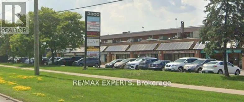 Retail for rent: 3300 Steeles Avenue, Vaughan, Ontario L4K 2Y4