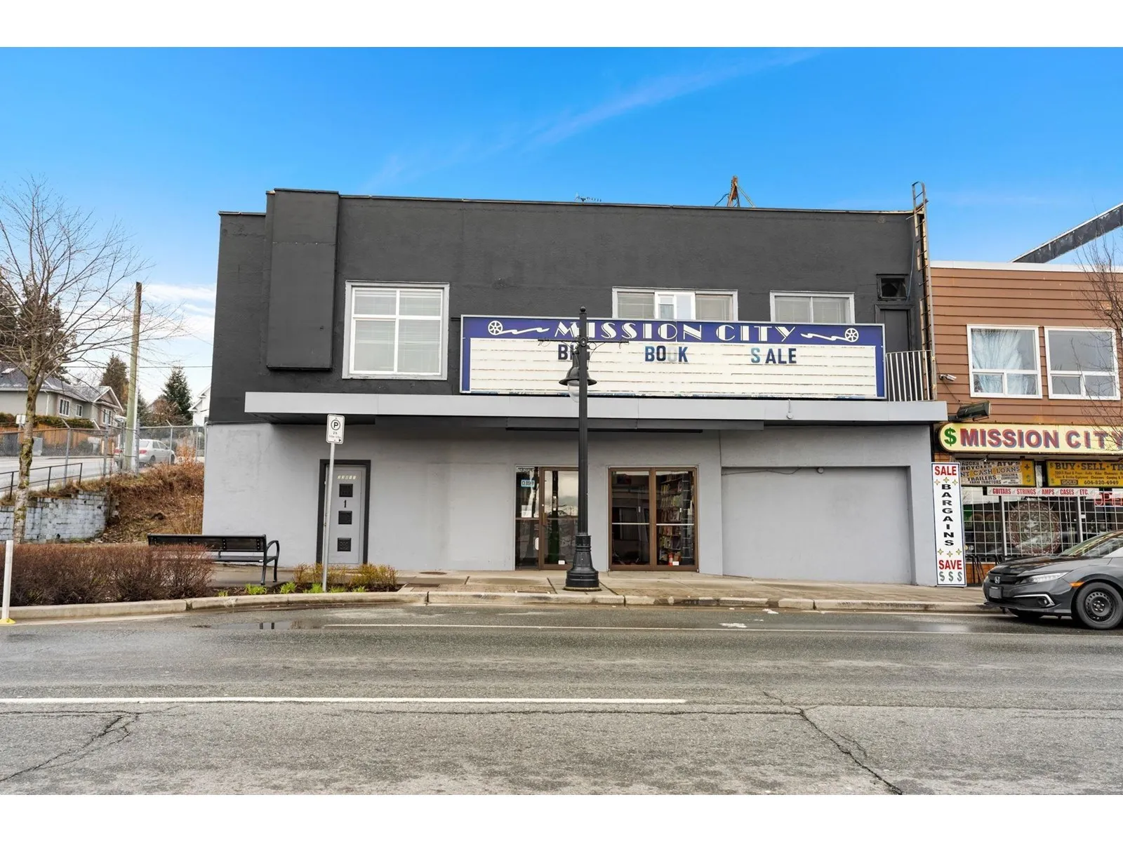 33017 1 Avenue, Mission, British Columbia V2V 1G2