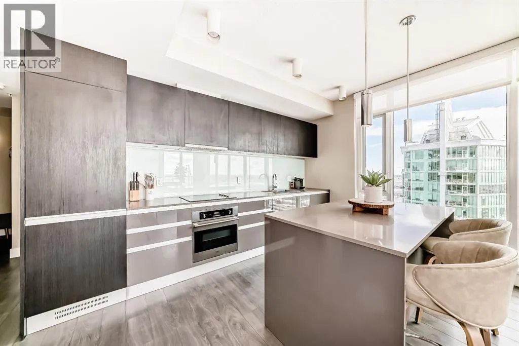 Apartment for rent: 3304, 1122 3 Street Se, Calgary, Alberta T2G 1H7