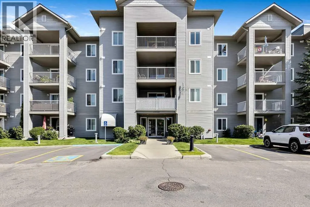 Apartment for rent: 3304, 604 8 Street Sw, Airdrie, Alberta T4B 2W4