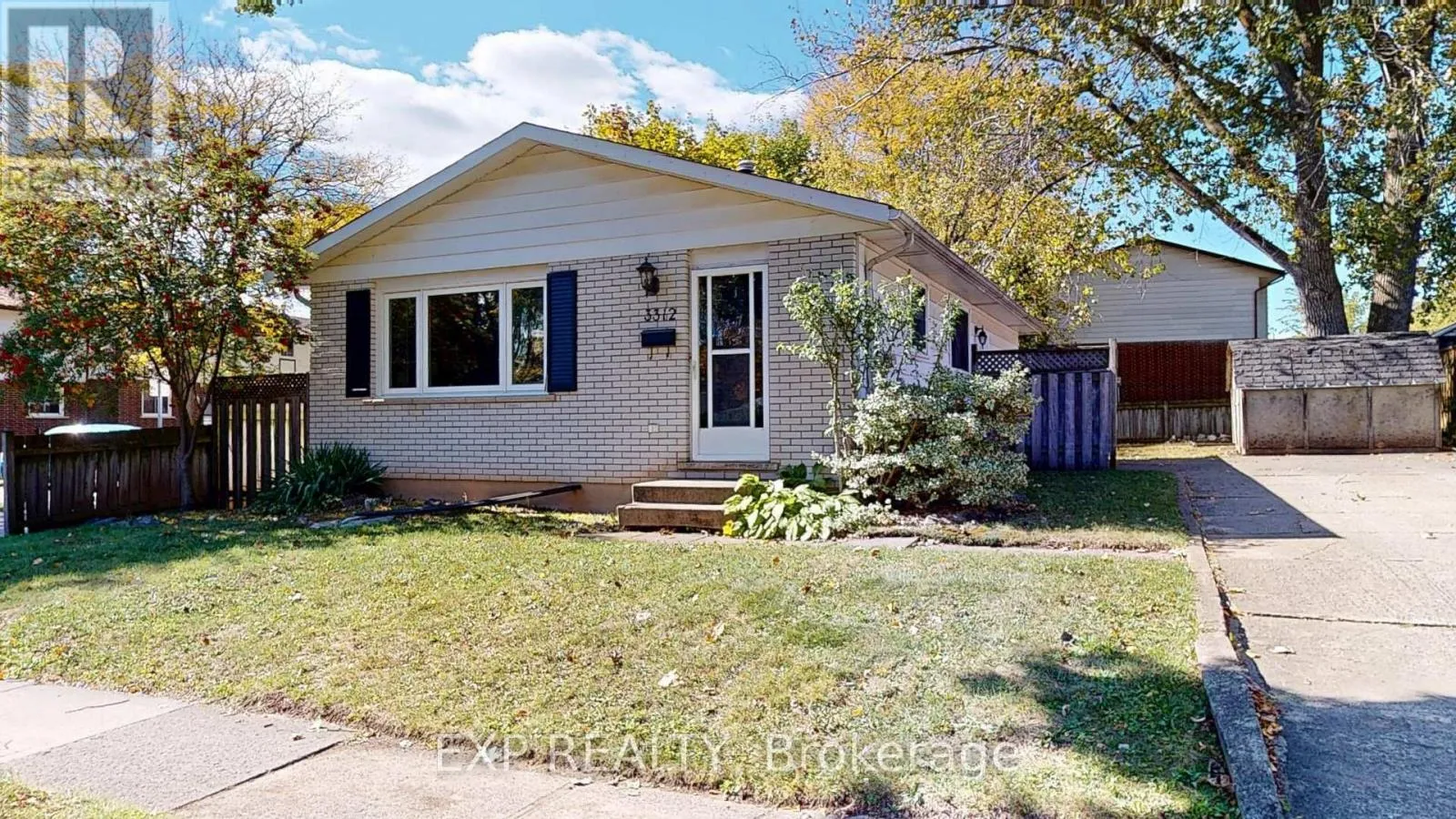 House for rent: 3312 Addison Avenue, Niagara Falls, Ontario L2J 3L1