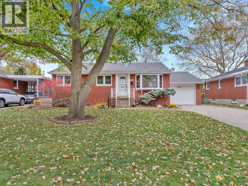 House for rent: 3312 Mckay Avenue, Windsor, Ontario N9E 2R5