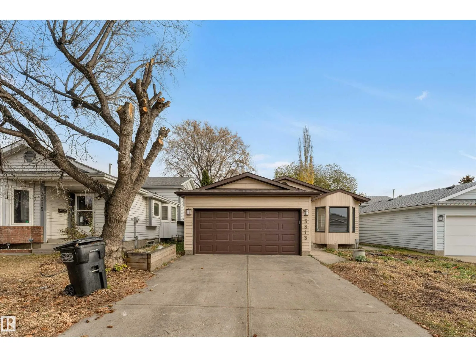 House for rent: 3313 43 St Nw, Edmonton, Alberta T6L 5Z6