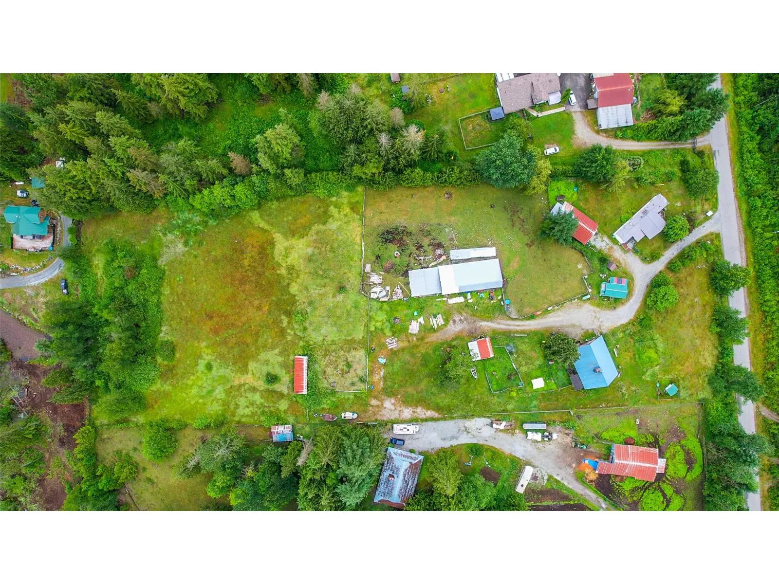 House for rent: 33153 Smith Avenue, Mission, British Columbia V4S 1L6