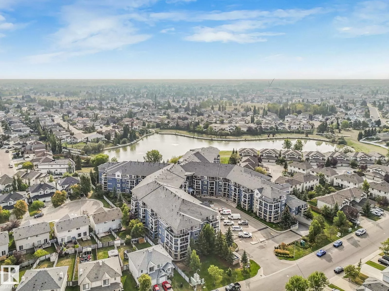 Apartment for rent: #332 16035 132 St Nw, Edmonton, Alberta T6V 0B4