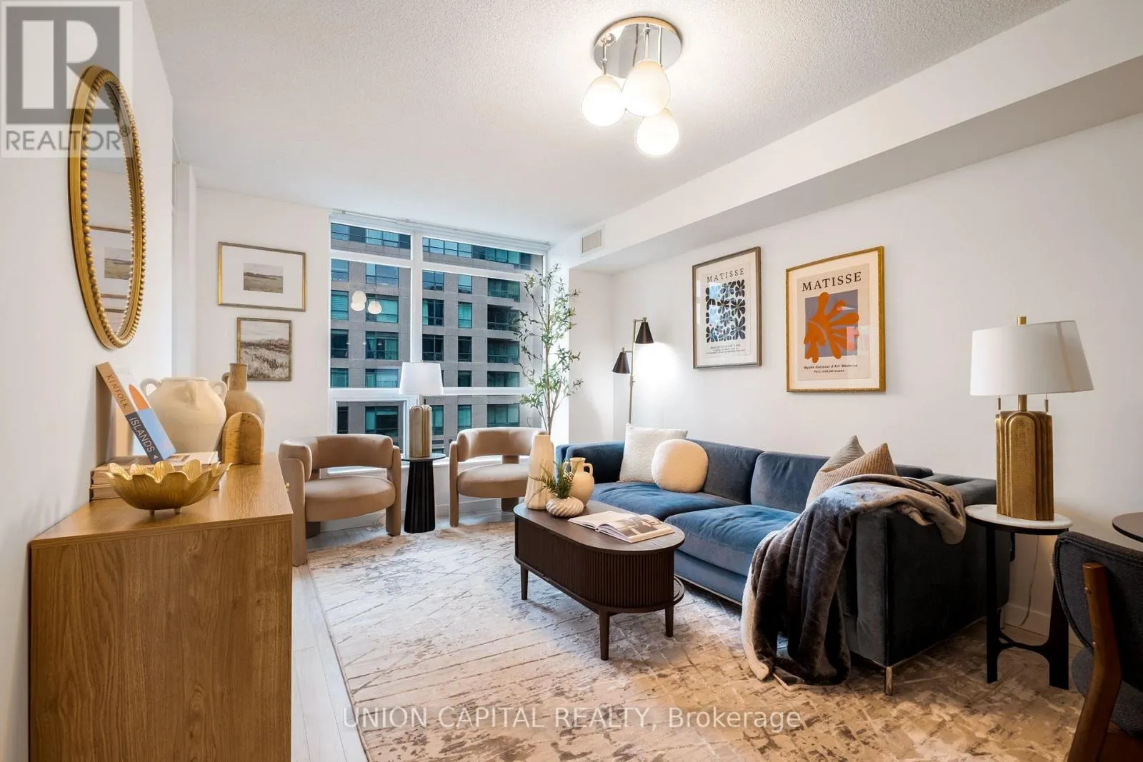 Apartment for rent: 332 - 231 Fort York Boulevard, Toronto, Ontario M5V 1B2