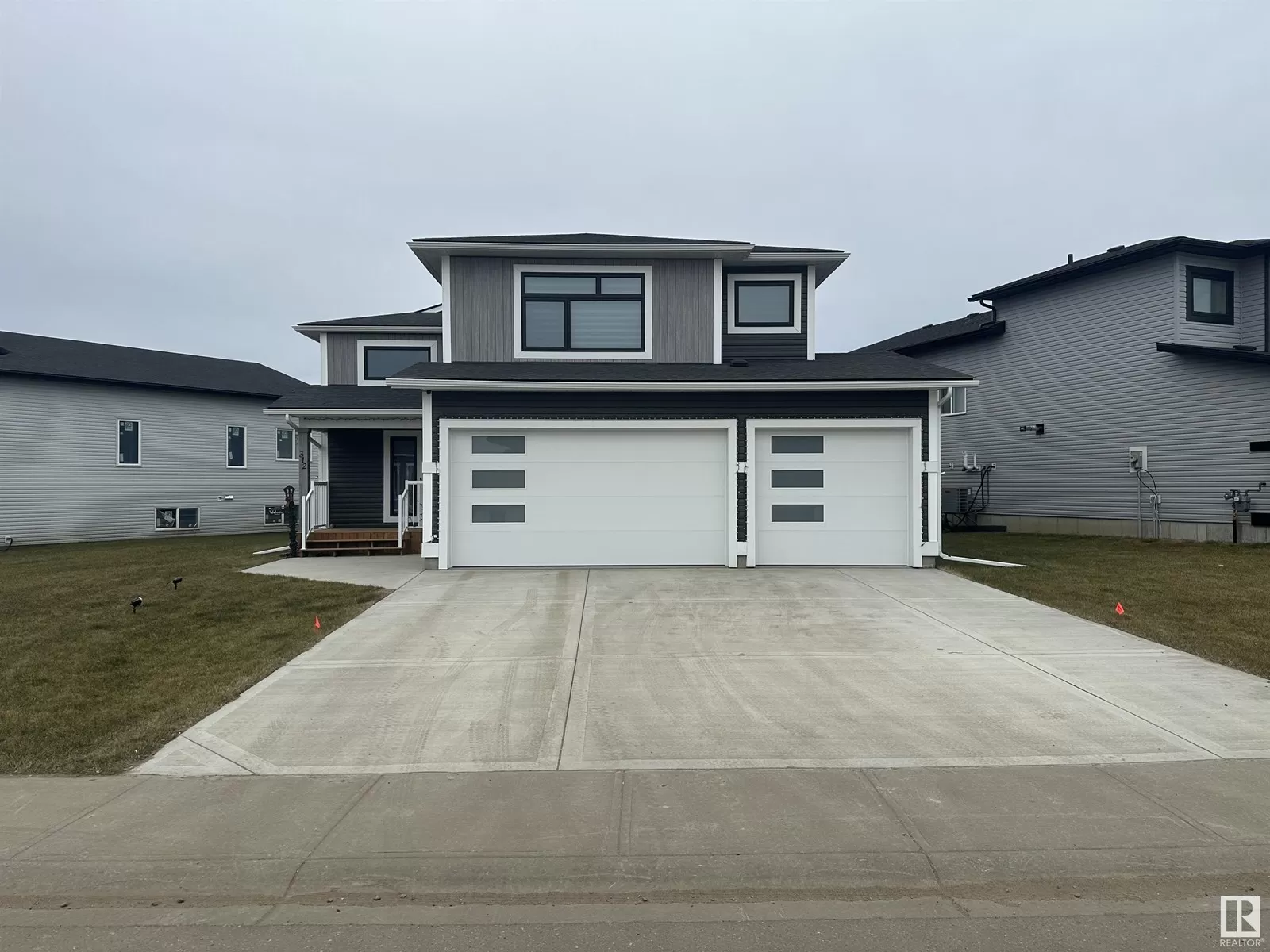 House for rent: 332 Fundy Wy, Cold Lake, Alberta T9M 0M4